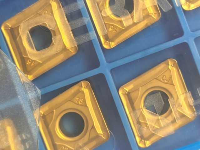 Kyocera WSP CNMG160616-CJ, Sorte CA5515