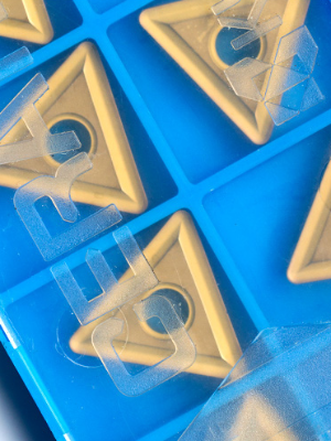 Kyocera WSP TNMG220412-PX, Sorte CA4115