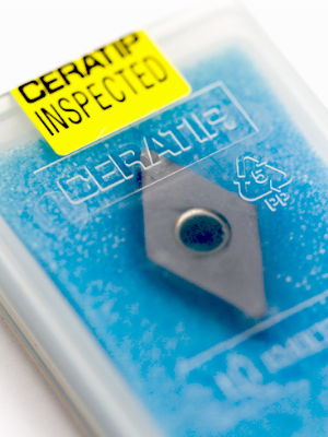 Kyocera CBN-Schneidplatte DNGA150608SE, Sorte KBN35M